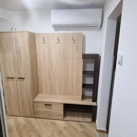 Stan Na Dan شقة بور